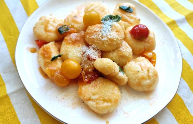 Tvarohové gnocchi (ňoky) s paradajkovou omáčkou, dasa_