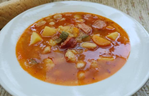 Fazuľový guláš, Polievky, recept, dasa_