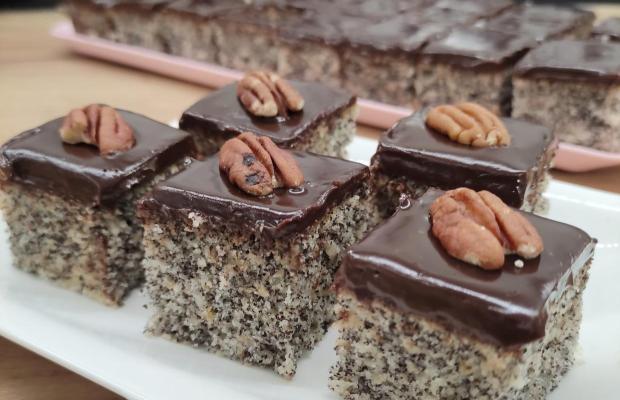 Hrnčekový jablkovo-makový koláč, Koláče, recept, katarinalucanova