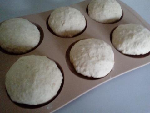 Kváskové žemle - recept postup 1