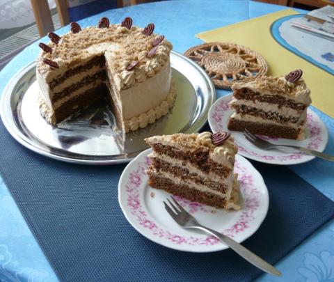 Kávovo-koňaková torta - recept postup 1