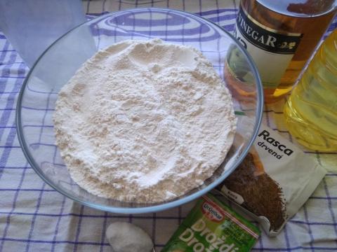 Chlebík z domácej pekárne - recept postup 1