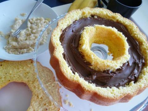 Bábovka plnená nutelou a banánom - recept postup 1