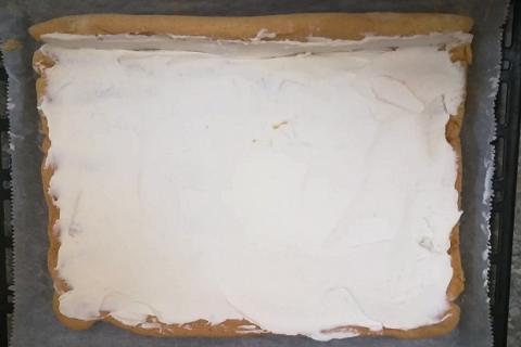 Svieža broskyňová roláda - recept postup 6