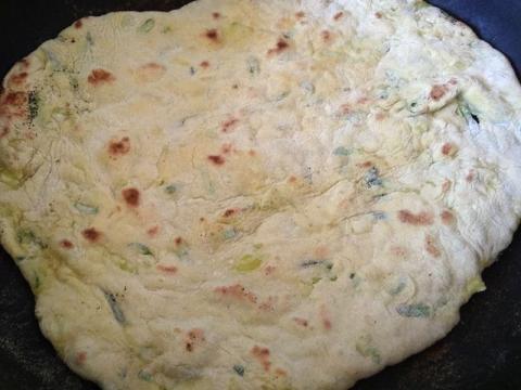 Chlebové placky s cuketou - recept postup 7