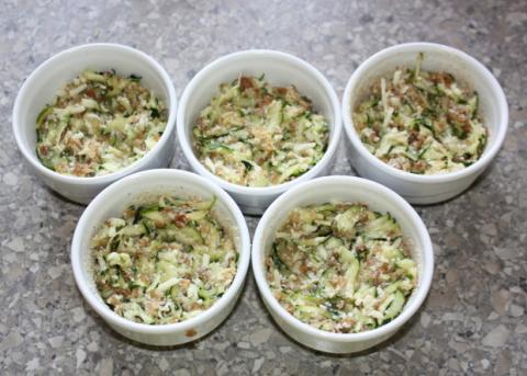 Slané cukinové koláče - recept postup 3