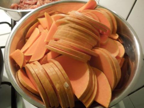 zapekaná tekvica s morčacím mäskom - recept postup 2