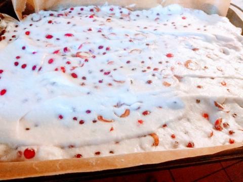 Ríbezľový koláč so snehom - dvojfázové pečenie - recept postup 1