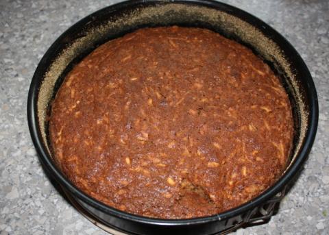 Jablkovo orechový koláč - recept postup 7