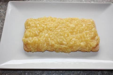 Nepečený jablkový koláč s piškótami - recept postup 5
