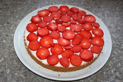 Jahodová torta - recept postup 3