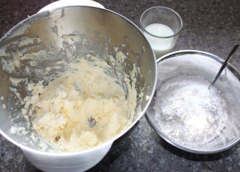 Jahodový koláč - recept postup 2