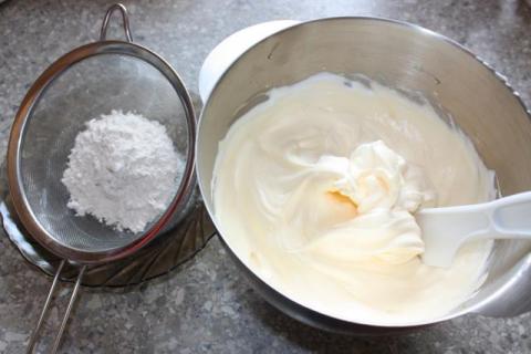 Jahodový zákusok - recept postup 1
