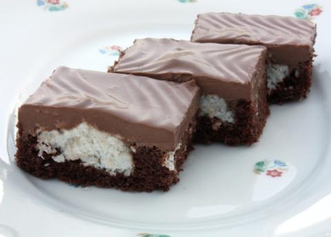 Čokoládovo kokosový zákusok - recept postup 9