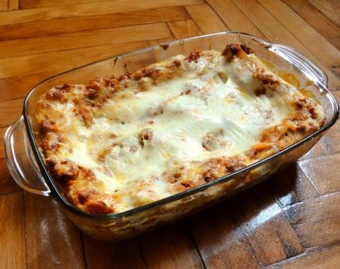 Lasagne s rukolovým šalátom - recept postup 1