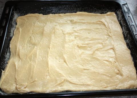 Marhuľový koláč s posýpkou - recept postup 6