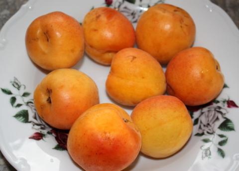 Marhuľový koláč s posýpkou - recept postup 7