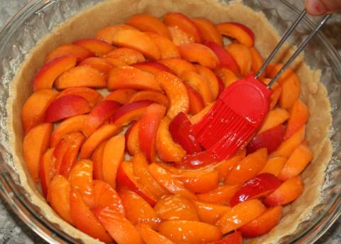 Šťavnatý marhuľový koláč - recept postup 5