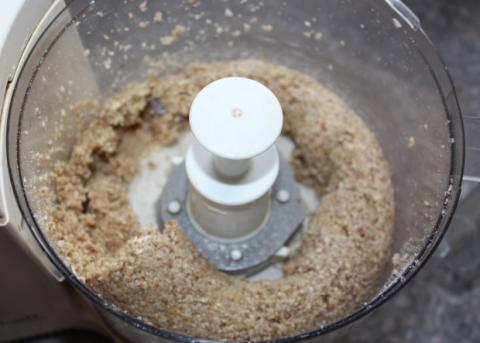 Marhuľový koláč bez múky a cukru - recept postup 4