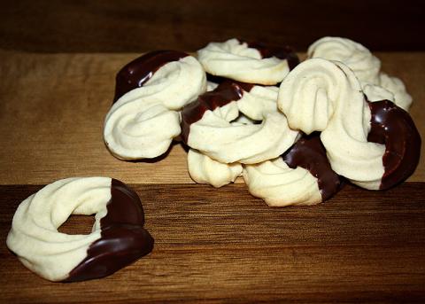 Trené maslové pečivo - recept postup 5