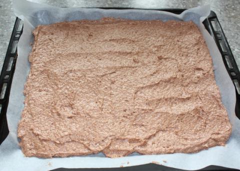 Orechový koláč bez múky - recept postup 2