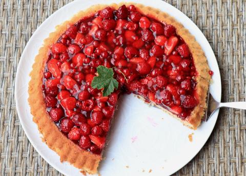 Letný ovocný koláčik so želé - recept postup 3