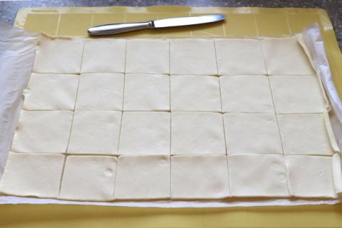 Plnené taštičky z lístkové cesta - recept postup 2