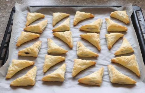 Plnené taštičky z lístkové cesta - recept postup 7