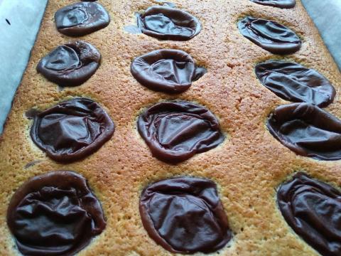 Hrnčekový pudingový koláč - recept postup 2