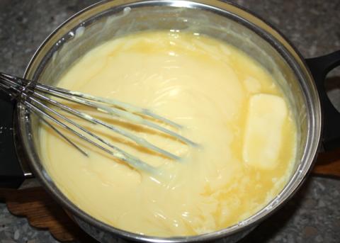 Nepečený zákusok s broskyňami - recept postup 3