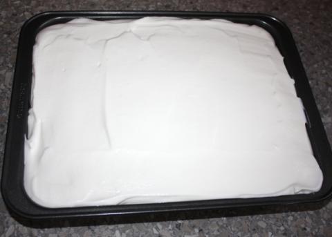 Nepečený zákusok s broskyňami - recept postup 7
