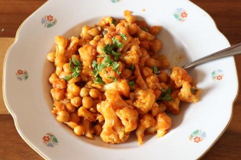 Karí s karfiolom a cícerom - recept postup 5