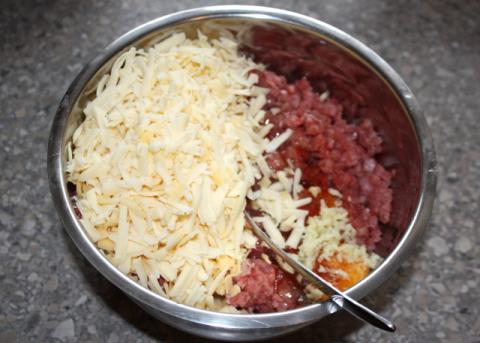 Morčacia sekaná so syrom - recept postup 1