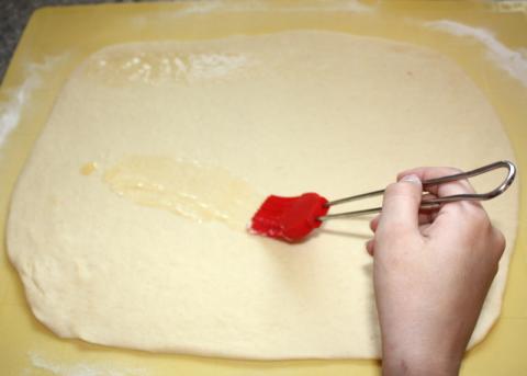 Škoricový trhanec - recept postup 3