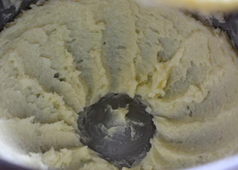 Luxemburgský slivkový koláč - recept postup 1
