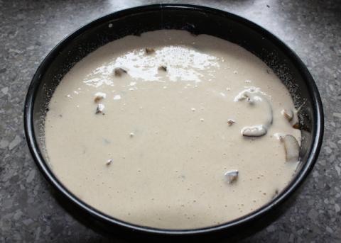 Prevrátený slivkový koláč - recept postup 4