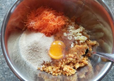 Fašírky z červenej šošovice pečené na plechu - recept postup 2