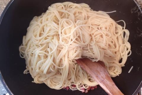 Špagety carbonara - recept postup 4