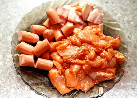 Pestrý kurací špíz - recept postup 1