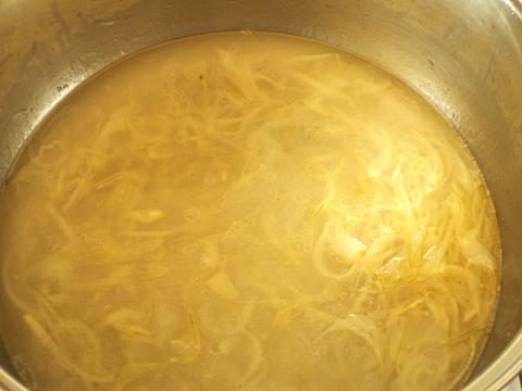 Zemiakový šalát so zelenou fazuľkou - recept postup 4