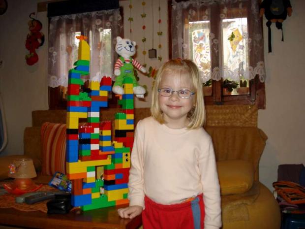 Asi bude po tatinkovi stavitelka!, Naše deti, evusa, 1