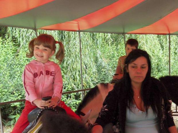 v zoo na poníkovi, Naše deti, slniečko19, 1