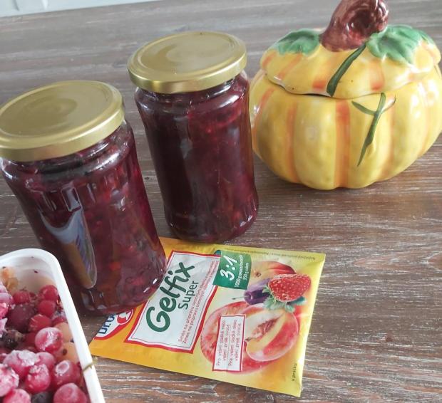 Džem z drobného ovocia  - recept