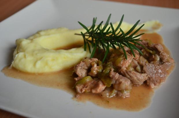 Bravčový tokáň, recept Bravčový tokáň, Hlavné jedlá, recept, verika92