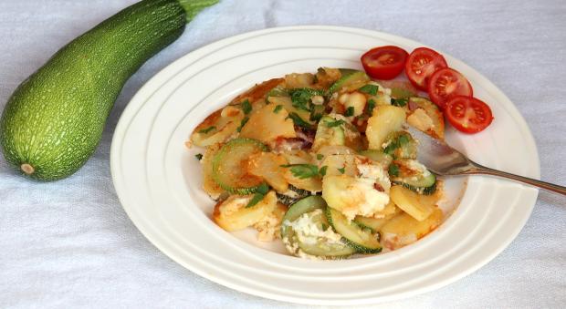  Zapekaná cuketa so zemiakmi a bryndzou, recept