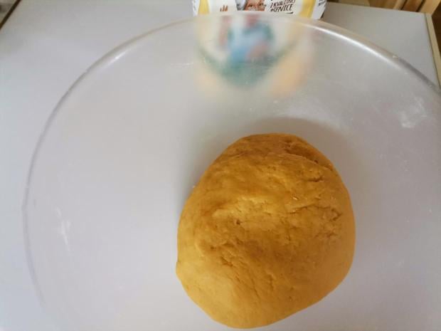 Strúhaný jablkový koláč s bielkovou penou , recept, 2 Strúhaný jablkový koláč s bielkovou penou , Koláče, recept, Oľga Birošová, 2