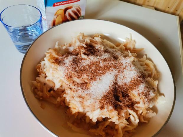 Strúhaný jablkový koláč s bielkovou penou , recept, 4 Strúhaný jablkový koláč s bielkovou penou , Koláče, recept, Oľga Birošová, 4