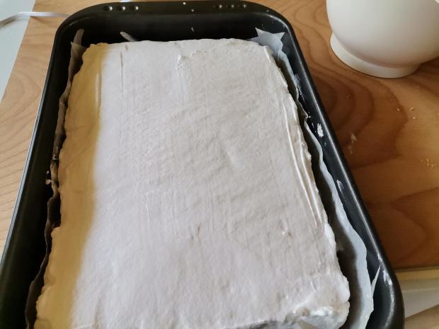 Strúhaný jablkový koláč s bielkovou penou , recept, 10 Strúhaný jablkový koláč s bielkovou penou , Koláče, recept, Oľga Birošová, 10