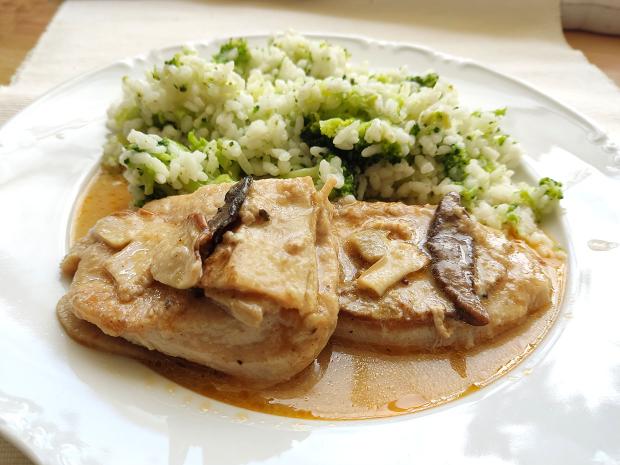 Bravčové na hubách s brokolicovou ryžou, recept Bravčové na hubách s brokolicovou ryžou, Hlavné jedlá, recept, dasa_