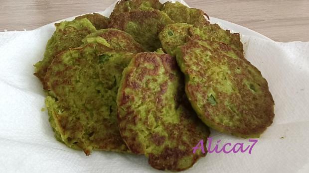 Hráškové placky, recept Hráškové placky, Hlavné jedlá, recept, Alica7